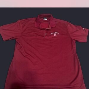 Nike Men's Maroon Polo Shirt